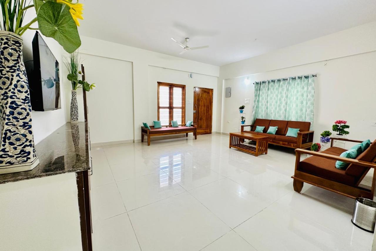 Tirupati Homestay - Ragunatha Resorts - 3Bhk Ac Apartments For Large Families - Free Breakfast - Flyover To Alipiri Gate - Wifi - Android Tv - - Easy Access To Visit All Temples מראה חיצוני תמונה